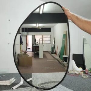 Espejo Irregular M14 con marco PVC negro 45x55cm #149